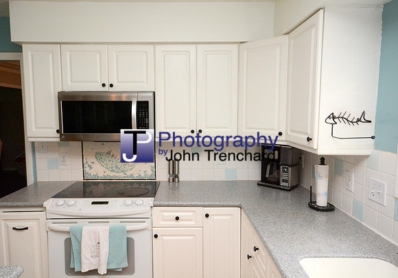 21 Kitchen