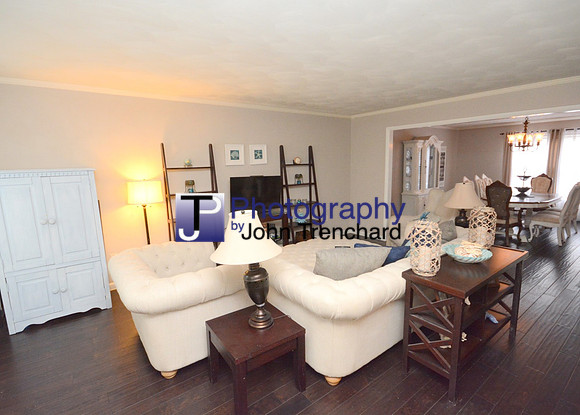 34 Livinhg Room