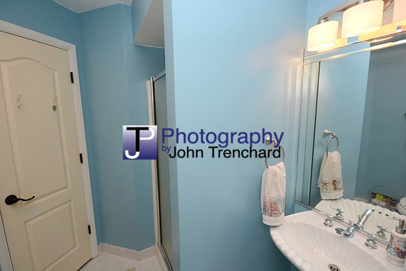 46 Bathroom