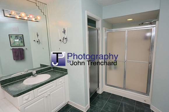 62 Master Bathroom